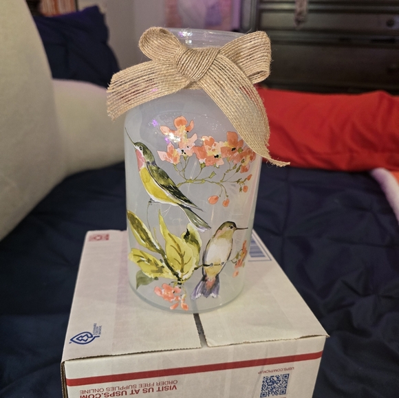 Hummingbird Light - Picture 3 of 8